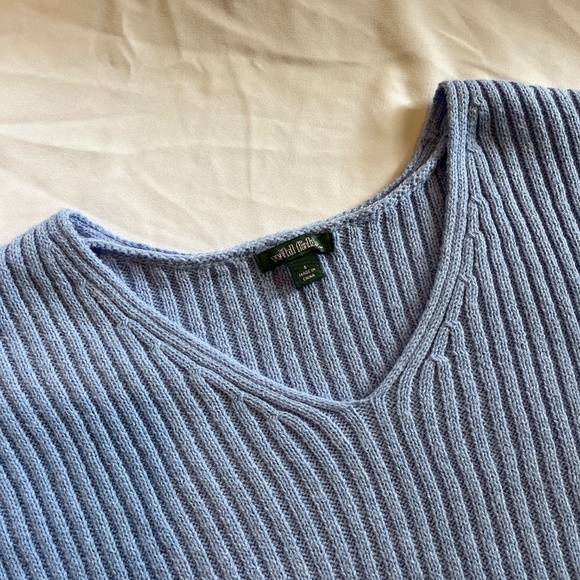 Sweater euc - Picture 3 of 3